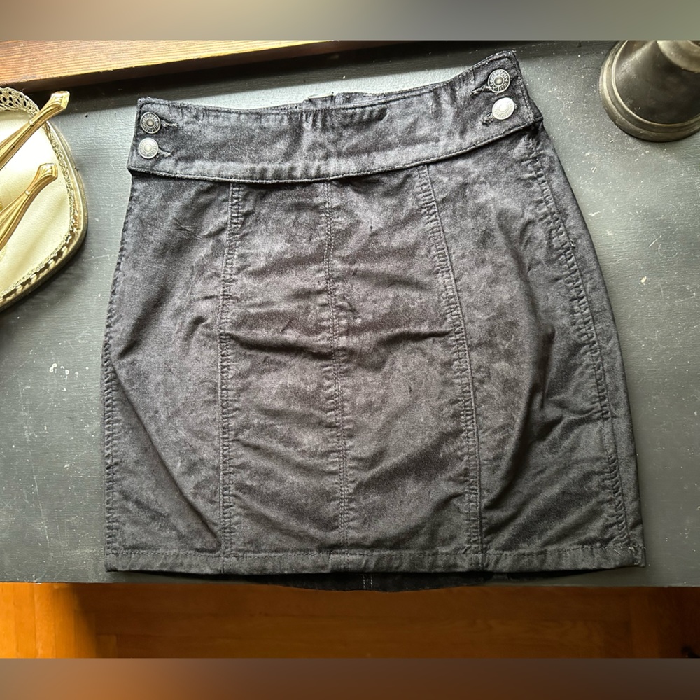 Vintage Retro Black Velvet Free People Zip Back Mini Skirt